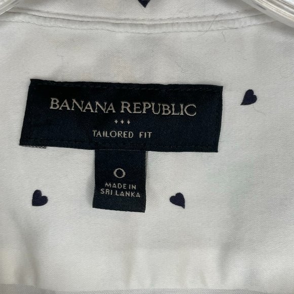 Banana Republic Sleeveless Button-Up Blouse Top (Size 0, White/Black Hearts) - Picture 3 of 4